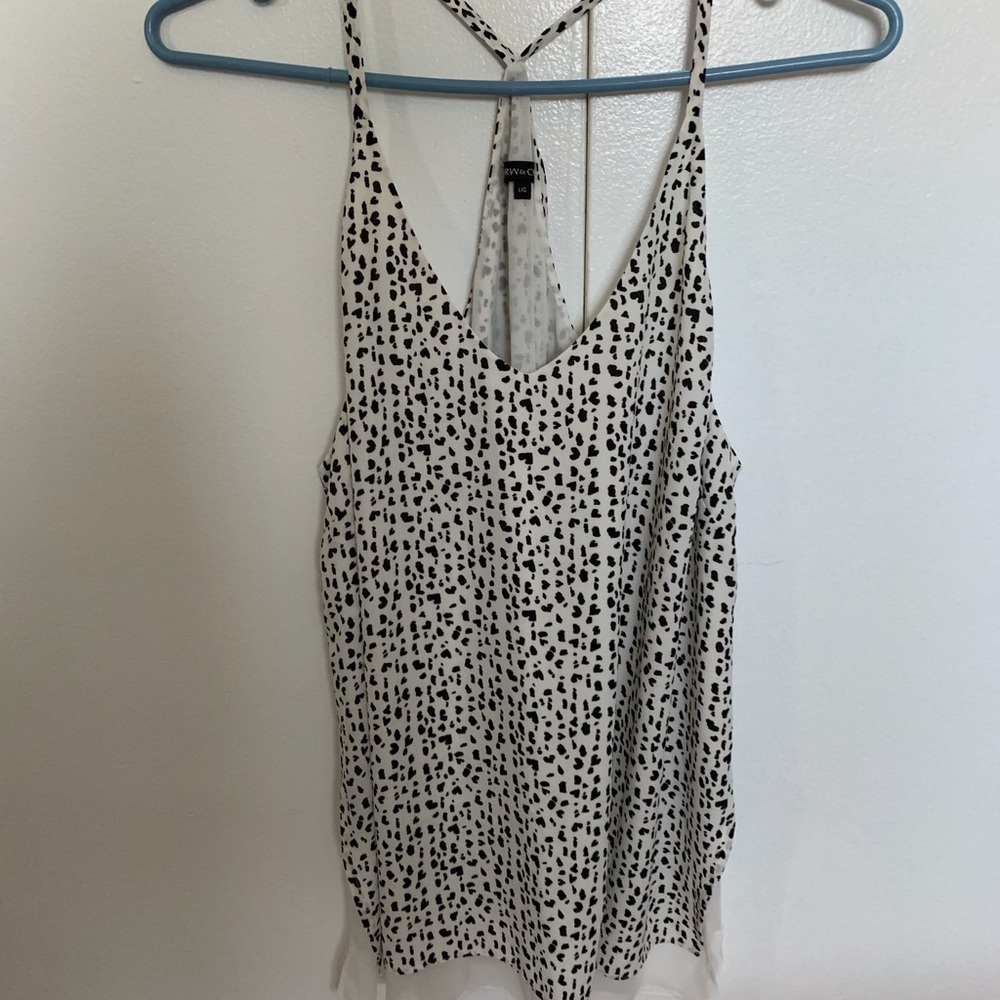 2/40$ 🎉 Never worn leopard print camisole